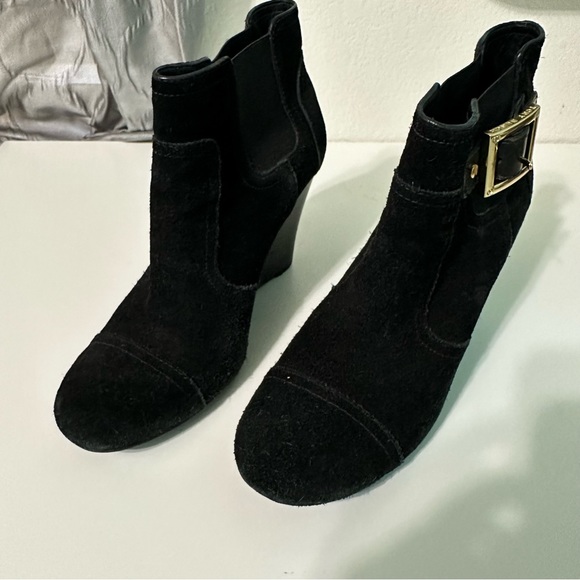 TORY BURCH Adrienne womans SZ 9,5 black suede high heel wedge ankle pull on boot - Picture 6 of 10